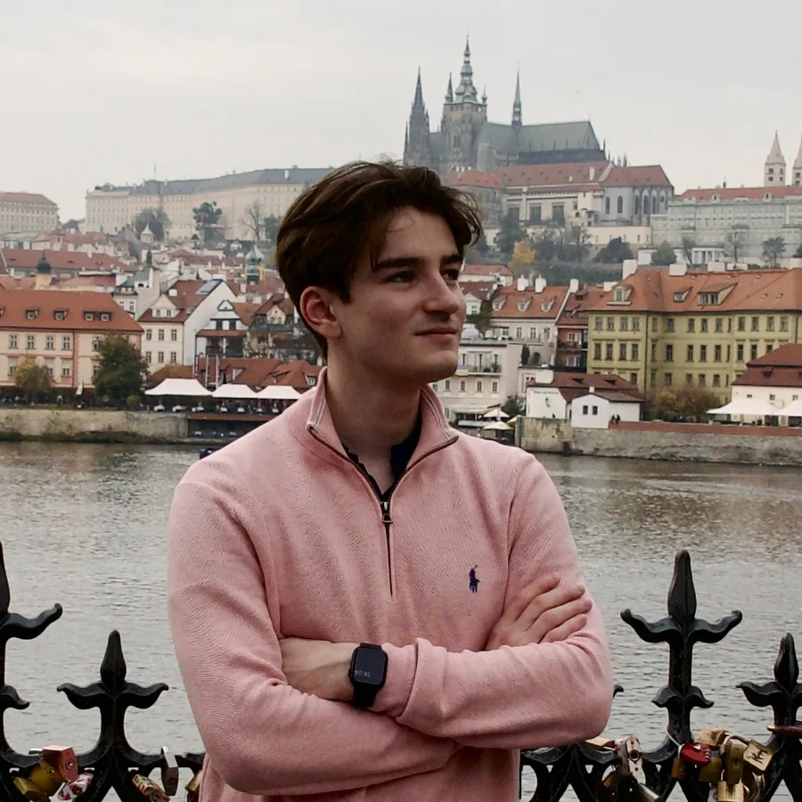 Paul, the developer of OutLearn